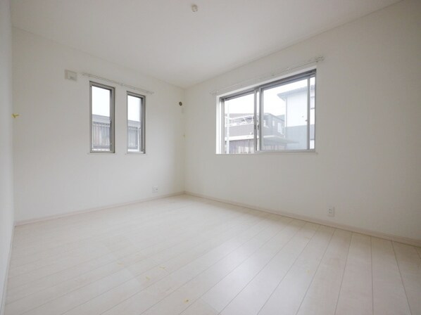 ノワールジョーヌの物件内観写真